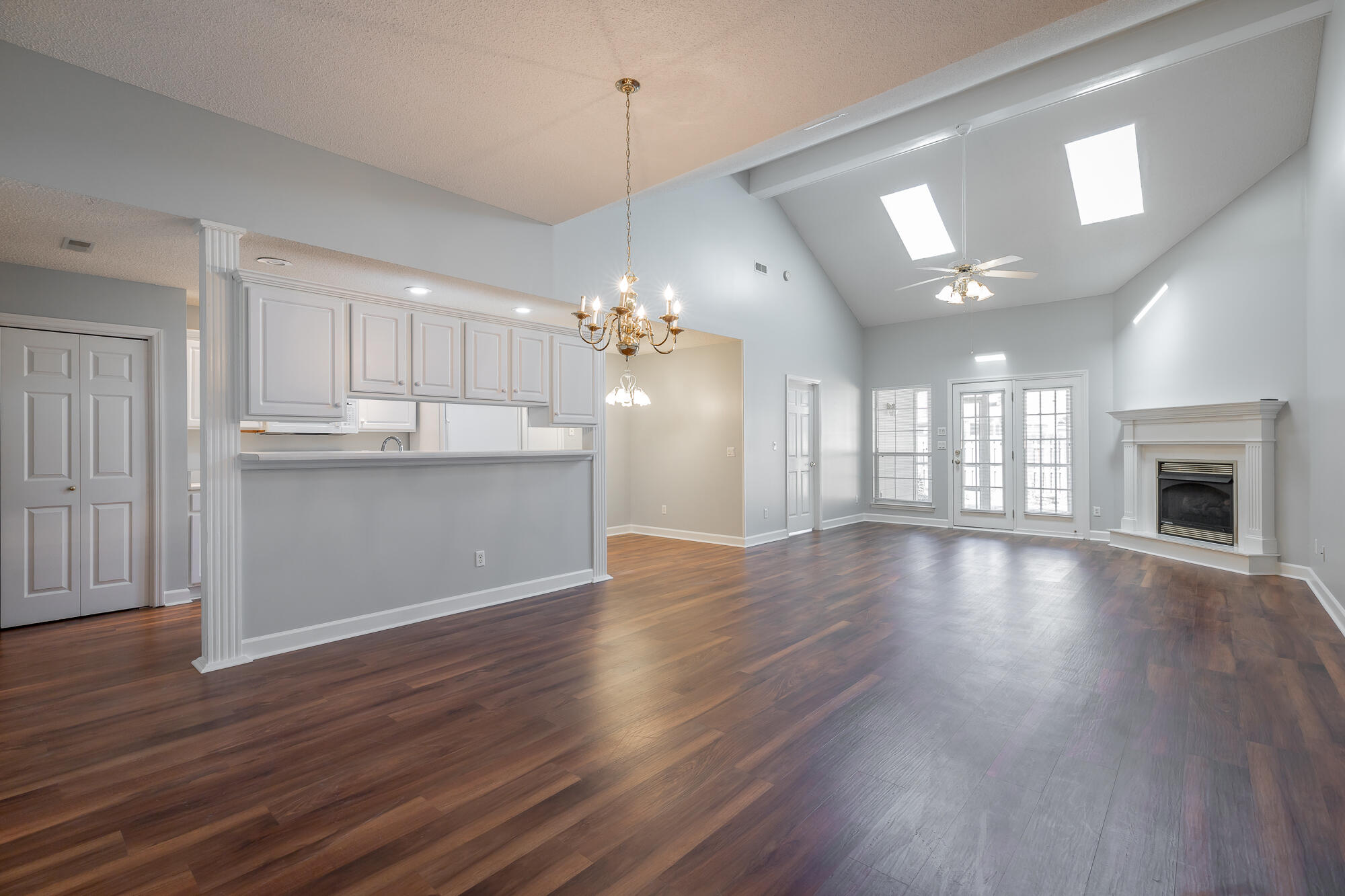 6733 Willow Brook Drive