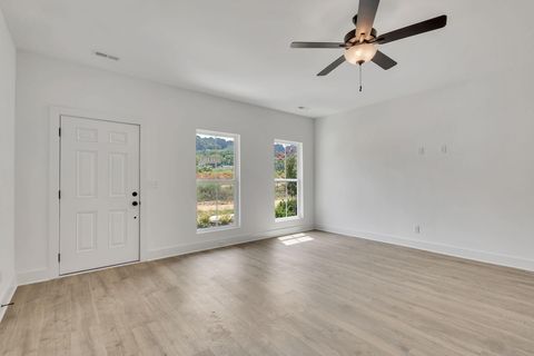 Tiny photo for 1827 Cotton Way, Chattanooga, TN 37404 (MLS # 1527909)