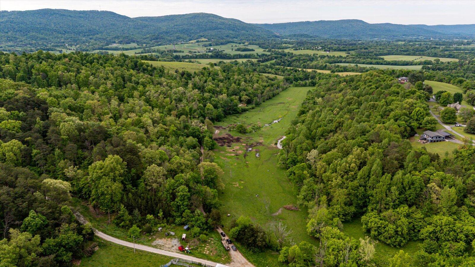 34 Mule Lane, Pikeville, Tennessee image 44