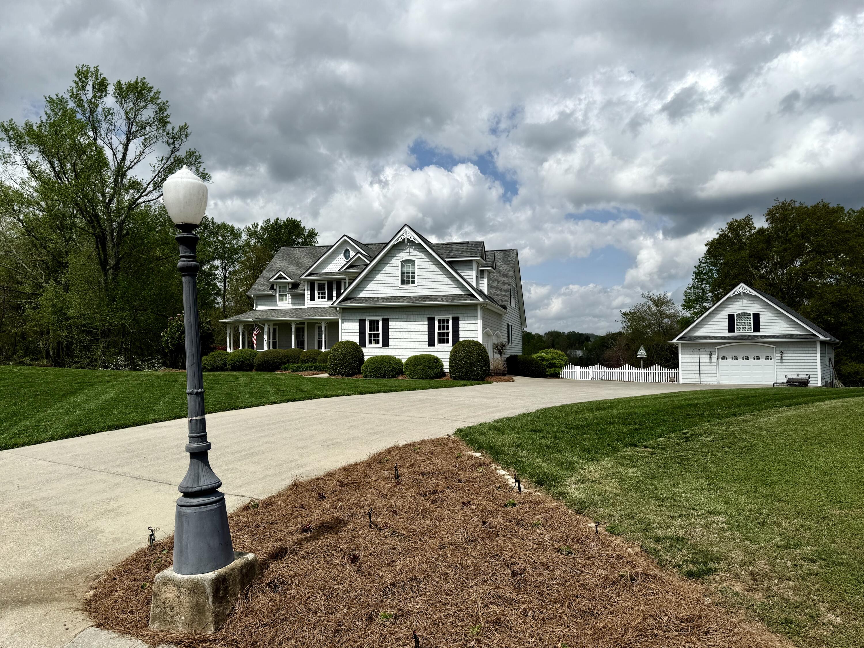 189 Caseys Trail