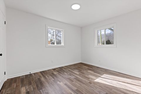 Tiny photo for 824 Clift Street, Chattanooga, TN 37405 (MLS # 1527321)