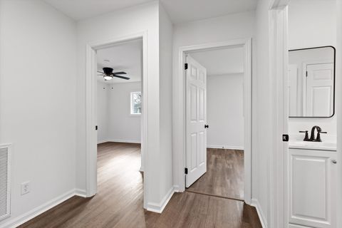 Tiny photo for 824 Clift Street, Chattanooga, TN 37405 (MLS # 1527321)