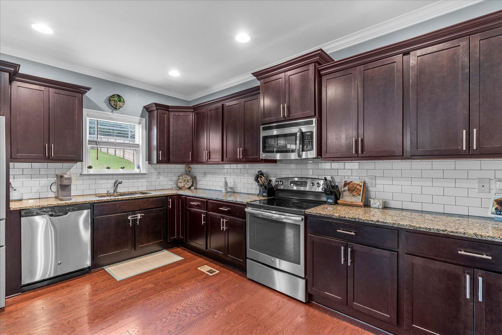 8549 Banner Elk Road, Soddy Daisy, Tennessee image 16