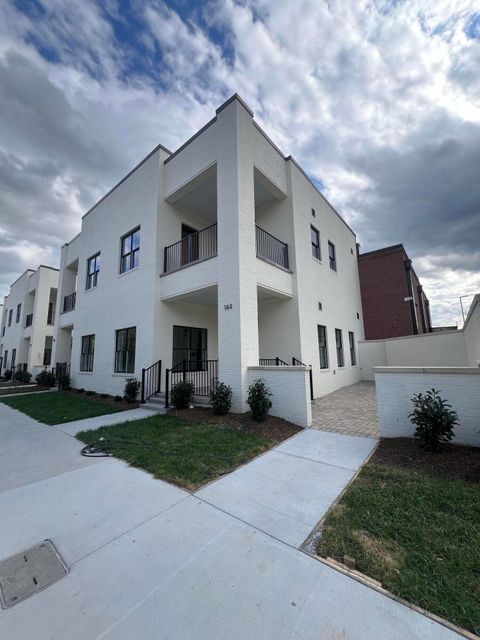 Photo of 136 W 13th Street, Chattanooga, TN 37402 (MLS # 1513675)