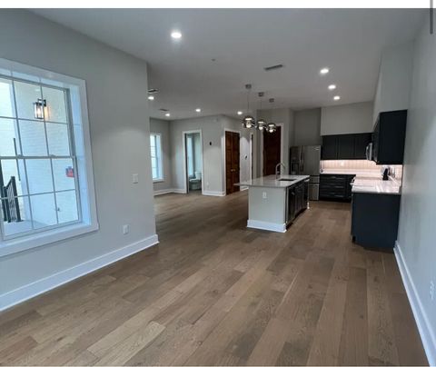 Tiny photo for 136 W 13th Street, Chattanooga, TN 37402 (MLS # 1513675)