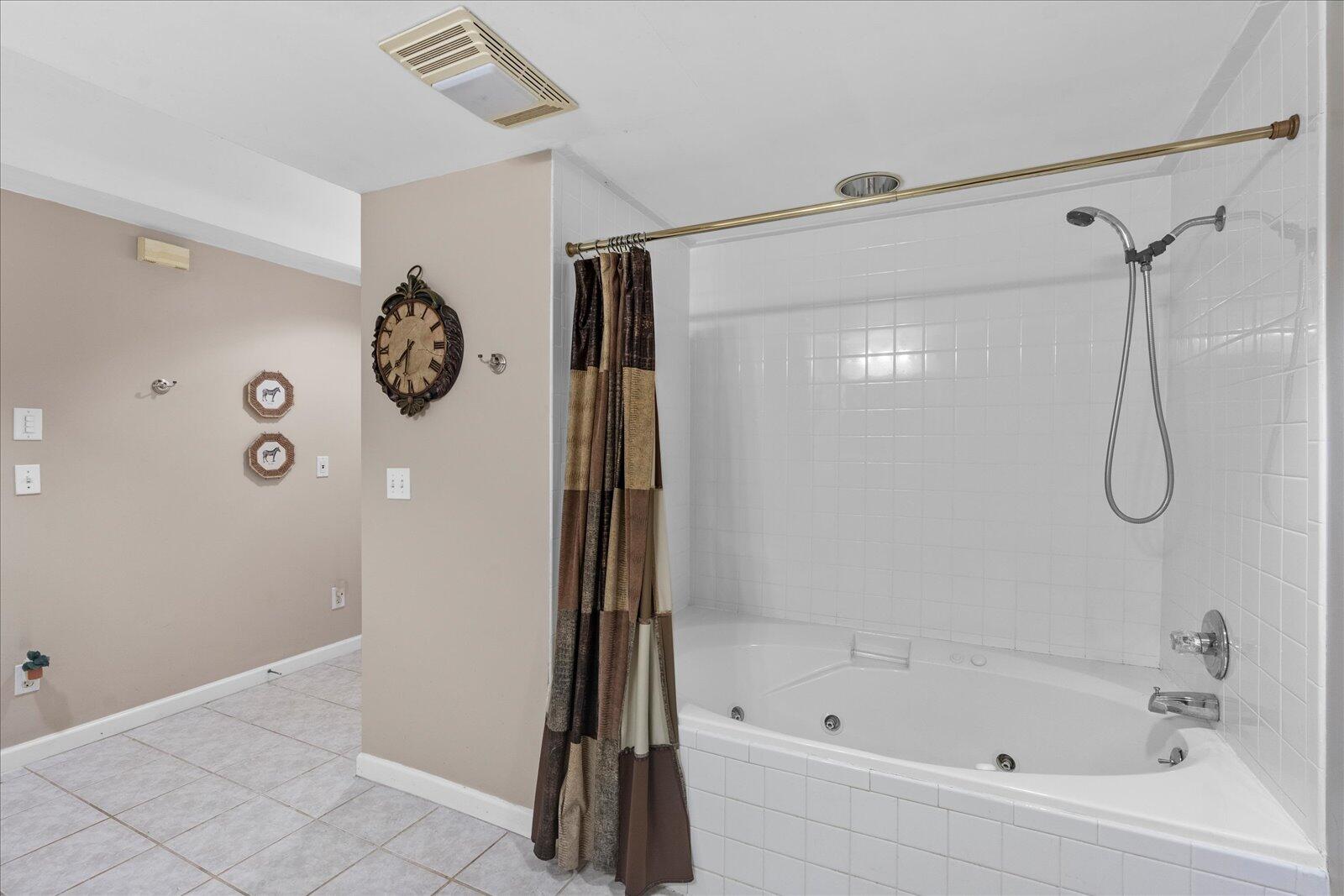 8719 Glenaire Drive, Chattanooga, Tennessee image 33