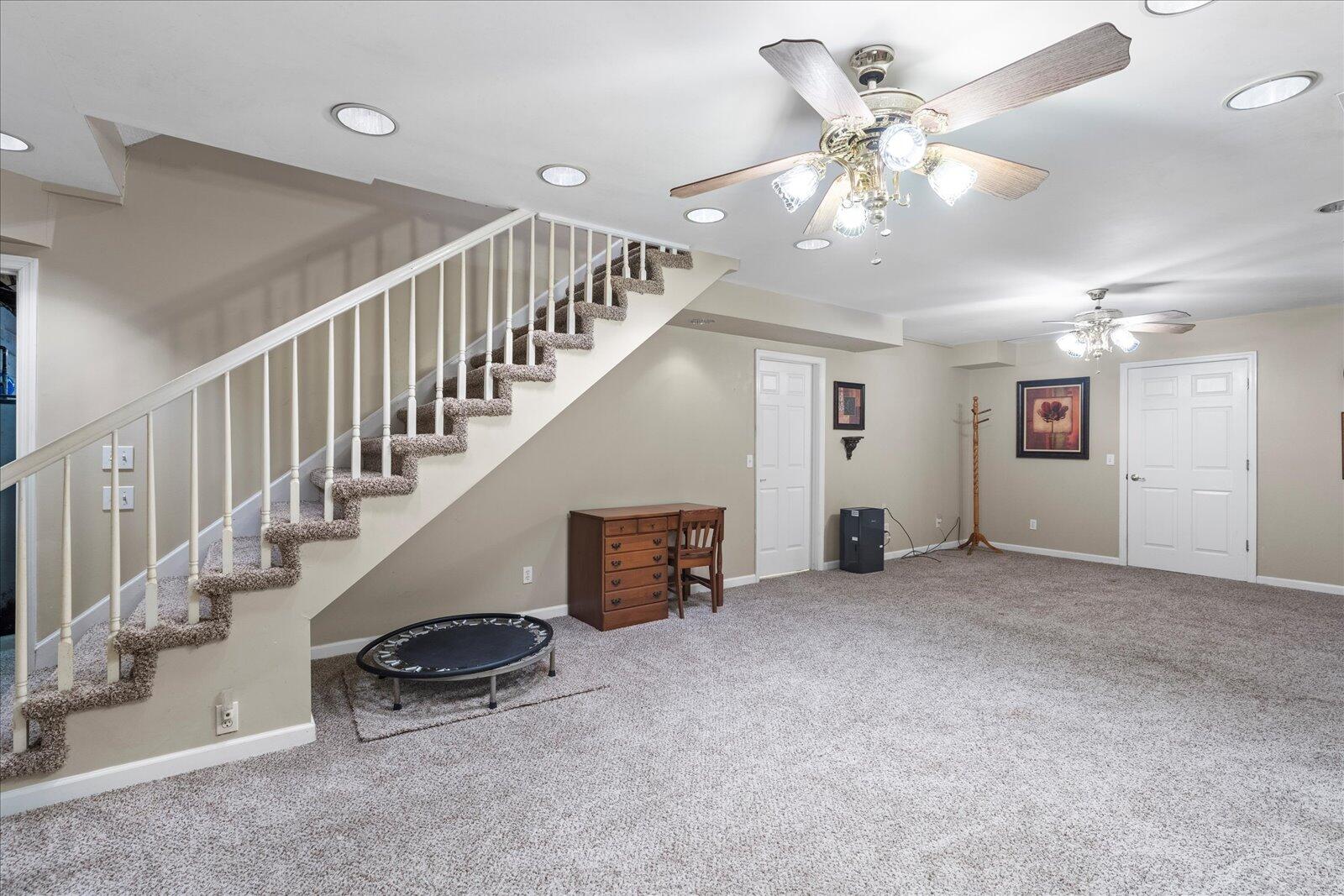 8719 Glenaire Drive, Chattanooga, Tennessee image 28