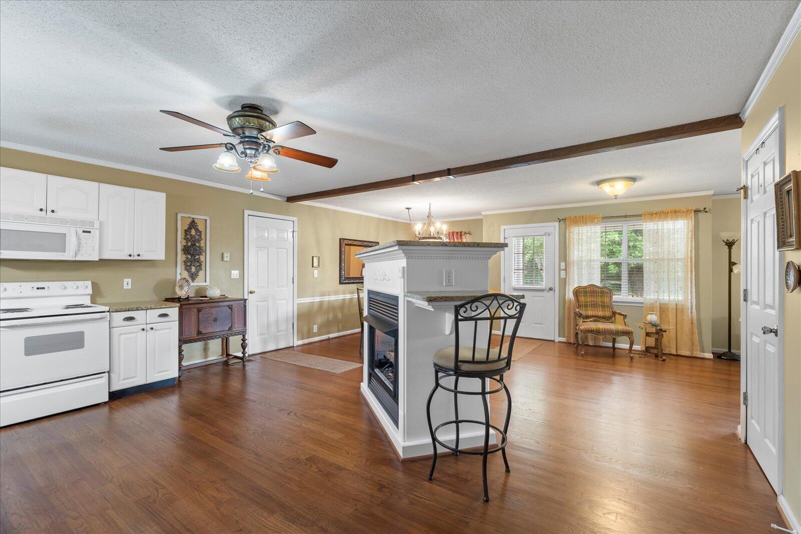 8719 Glenaire Drive, Chattanooga, Tennessee image 10