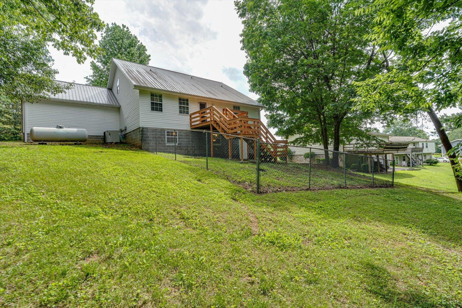 8719 Glenaire Drive, Chattanooga, Tennessee image 40