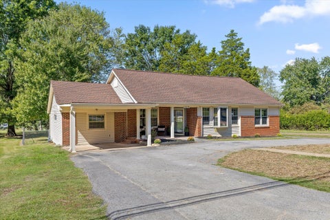Photo of 1519 Morris Hill Road, Chattanooga, TN 37421 (MLS # 1543918)