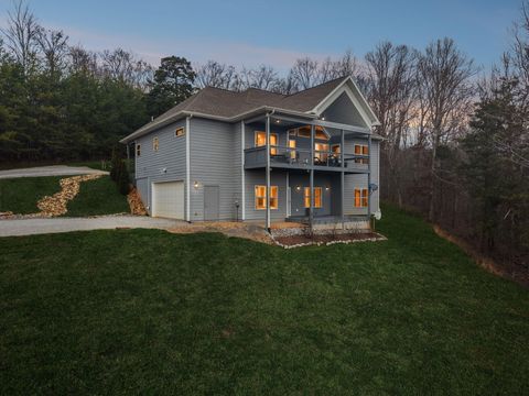 Homes For Sale - 416 County Road 754<br/> Riceville, TN 37370