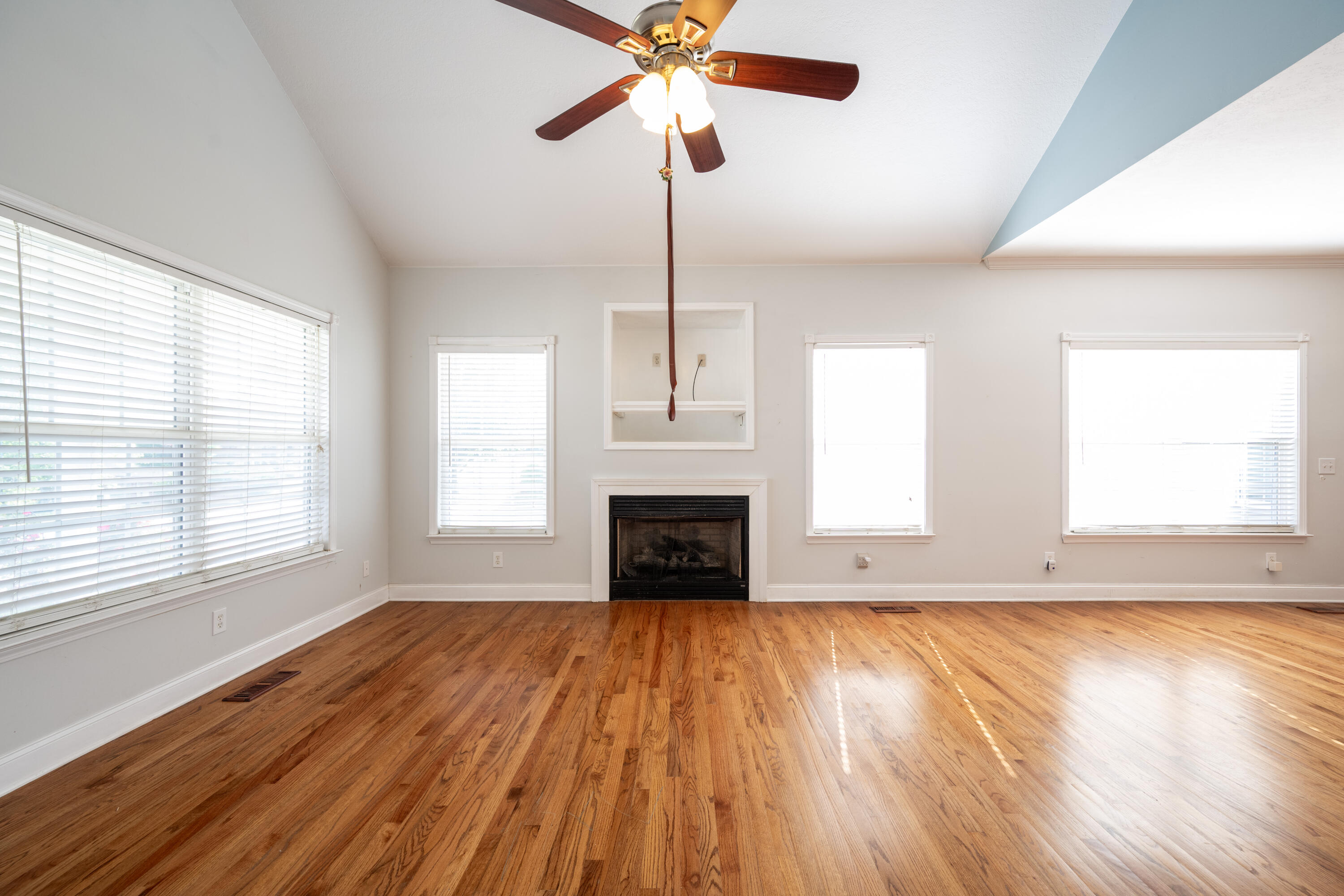 10329 Sovereign Pointe Drive, Soddy Daisy, Tennessee image 14