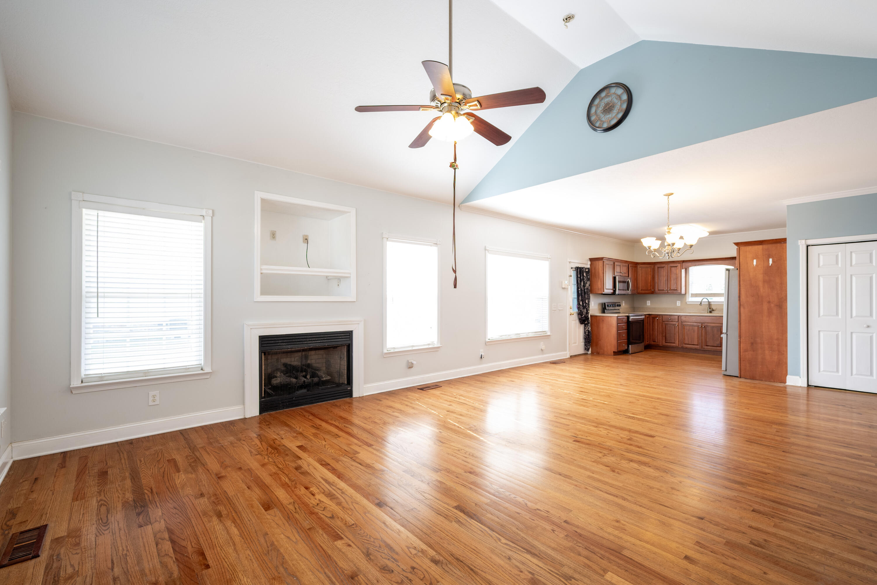 10329 Sovereign Pointe Drive, Soddy Daisy, Tennessee image 11