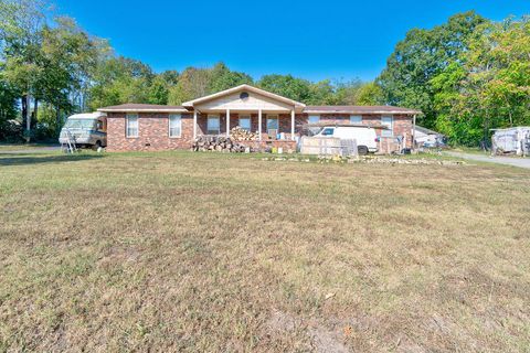 Photo of 925 Magnolia Street, Rossville, GA 30741 (MLS # 1523303)