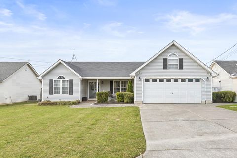 Homes For Sale - 699 Colony Circle<br/> Fort Oglethorpe, GA 30742