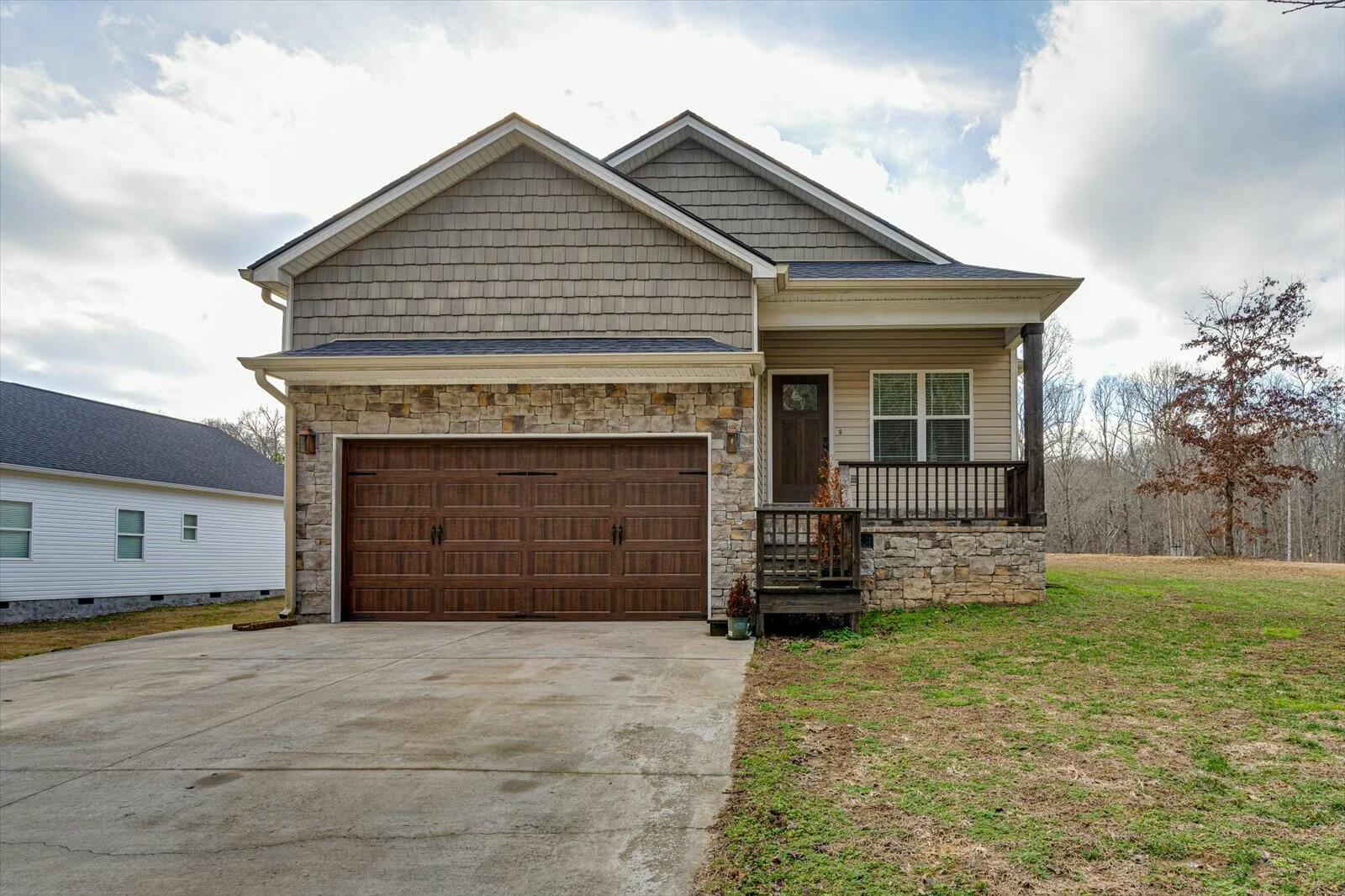 3827 Lee Pike, Soddy Daisy, Tennessee image 1