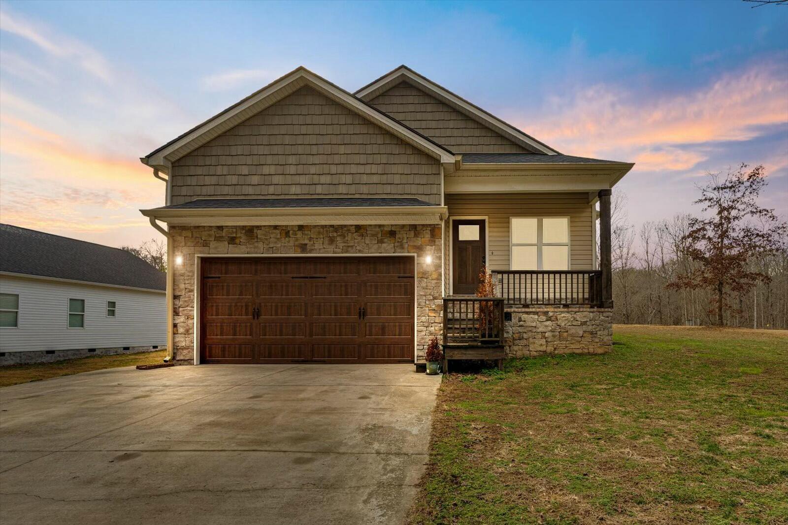 3827 Lee Pike, Soddy Daisy, Tennessee image 2