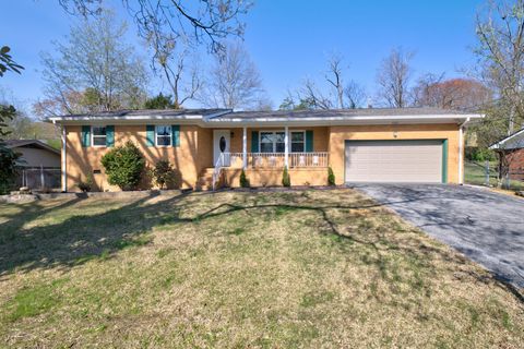 Photo of 4323 Norcross Road, Hixson, TN 37343 (MLS # 1531111)