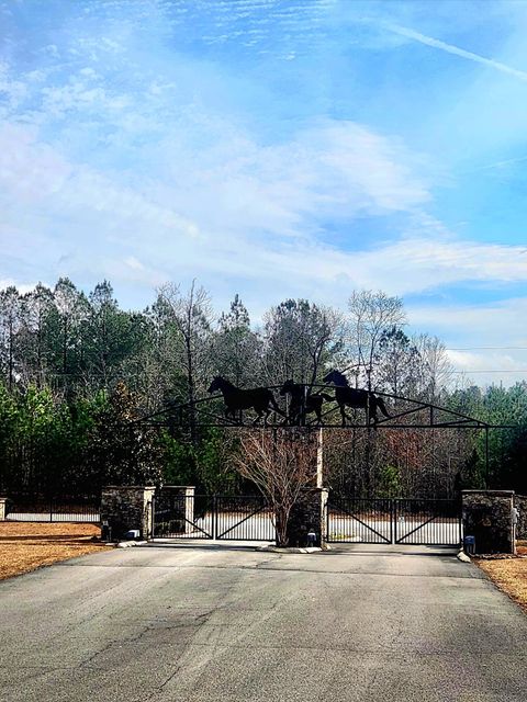 Tiny photo for 1560 Thunder Ridge Drive, South Pittsburg, TN 37380 (MLS # 1528542)