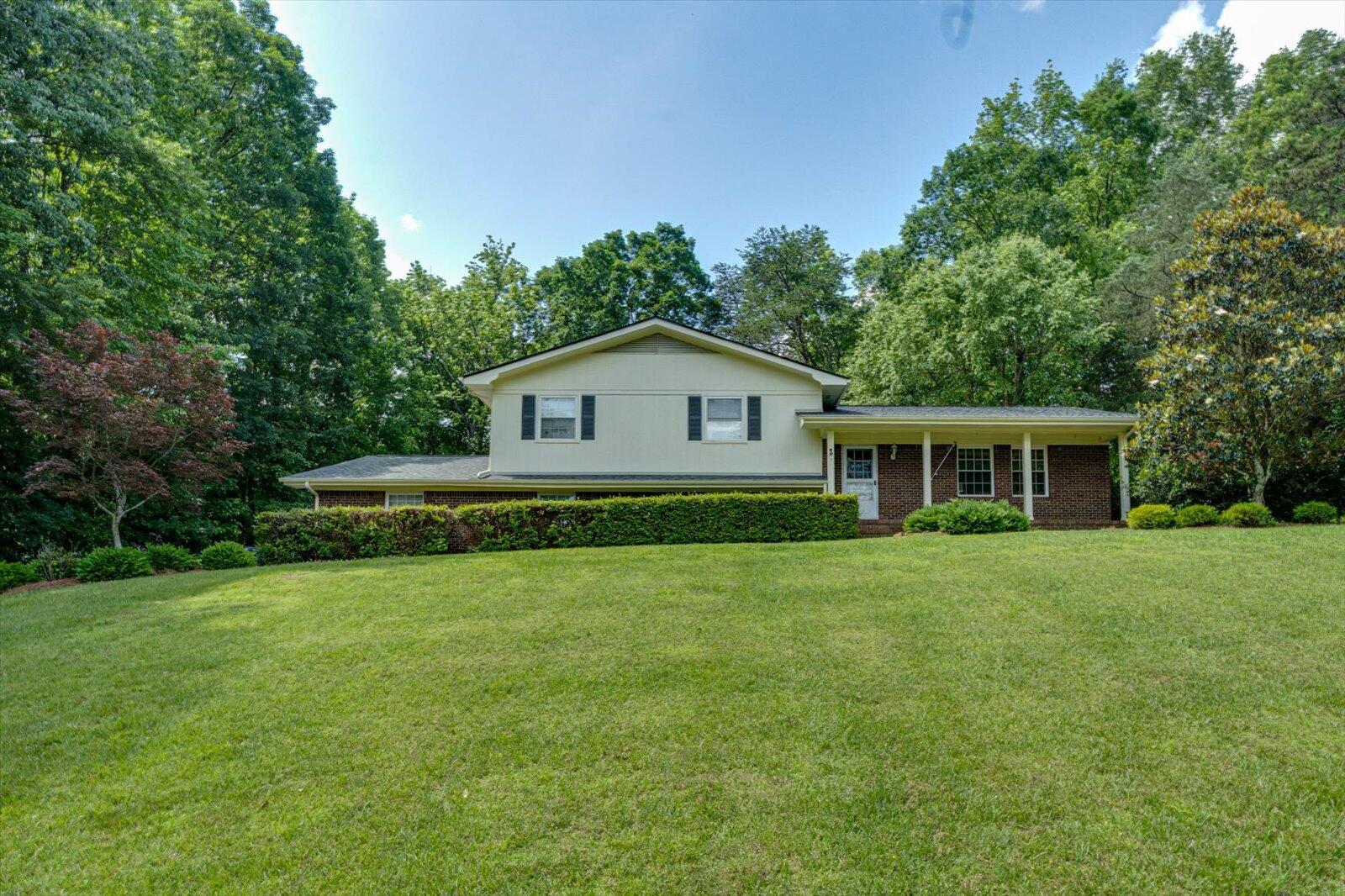 2203 Mathis Lane, Dalton, Georgia image 3