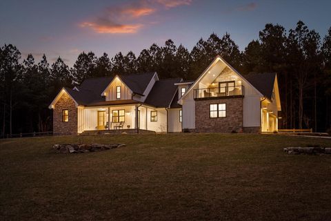 Photo of 4190 Crockett Pointe, Jasper, TN 37347 (MLS # 1529384)