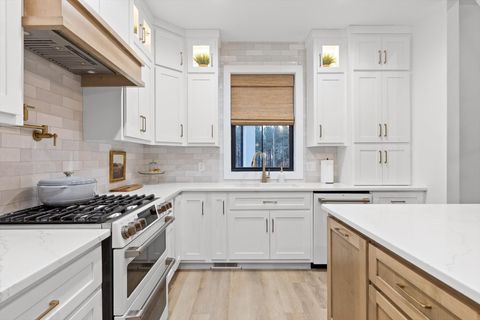 Tiny photo for 4190 Crockett Pointe, Jasper, TN 37347 (MLS # 1529384)