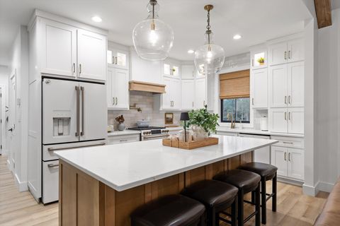 Tiny photo for 4190 Crockett Pointe, Jasper, TN 37347 (MLS # 1529384)