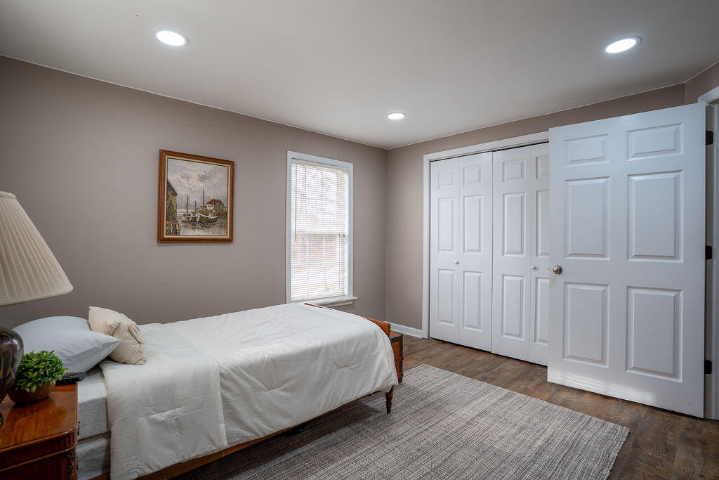 Flat Rock, Alabama 35966, United States, 3 Bedrooms Bedrooms, ,3 BathroomsBathrooms,Residential,Pending,250959