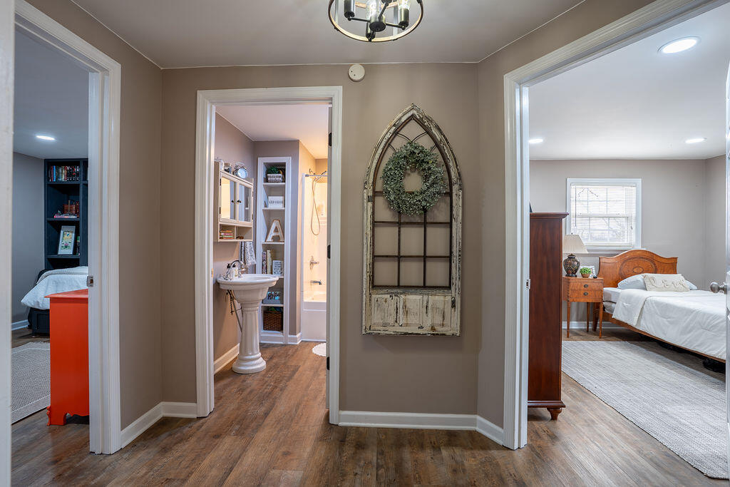 Flat Rock, Alabama 35966, United States, 3 Bedrooms Bedrooms, ,3 BathroomsBathrooms,Residential,Pending,250959