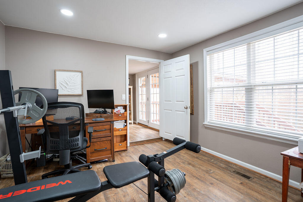 Flat Rock, Alabama 35966, United States, 3 Bedrooms Bedrooms, ,3 BathroomsBathrooms,Residential,Pending,250959