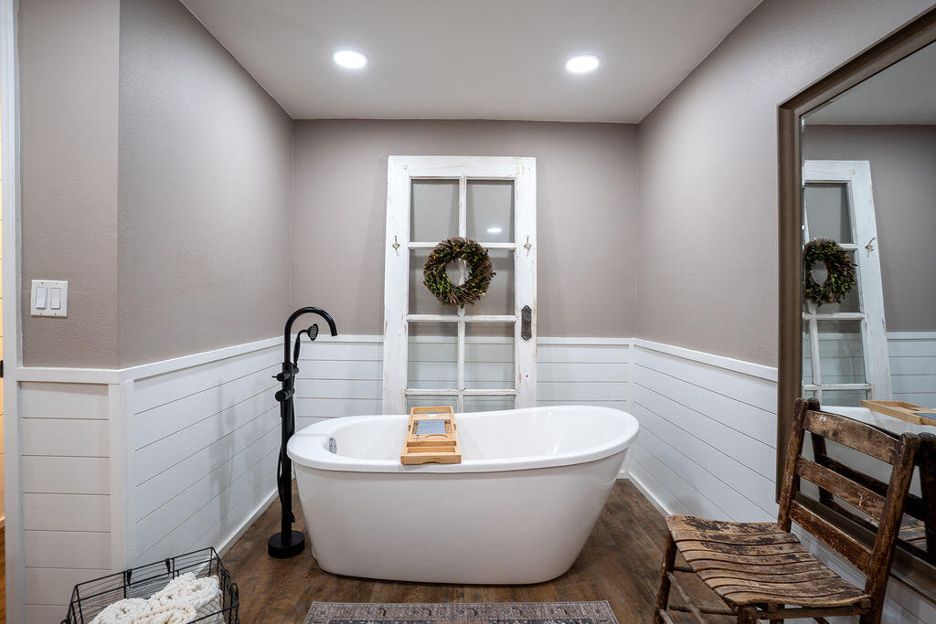 Flat Rock, Alabama 35966, United States, 3 Bedrooms Bedrooms, ,3 BathroomsBathrooms,Residential,Pending,250959