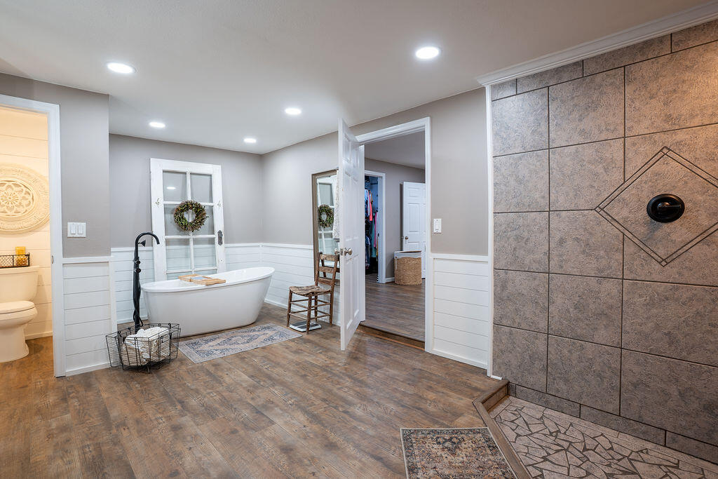 Flat Rock, Alabama 35966, United States, 3 Bedrooms Bedrooms, ,3 BathroomsBathrooms,Residential,Pending,250959