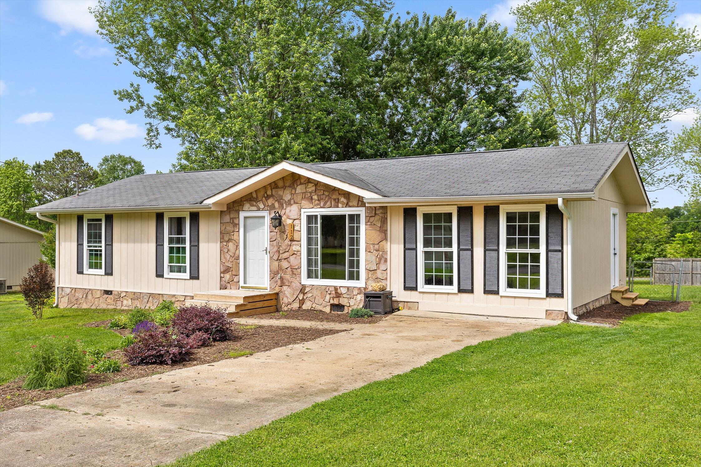 112 Gwen Drive, Ringgold, Georgia image 2