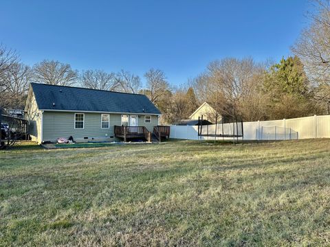 Tiny photo for 1213 S Chattanooga Street, LaFayette, GA 30728 (MLS # 1528028)