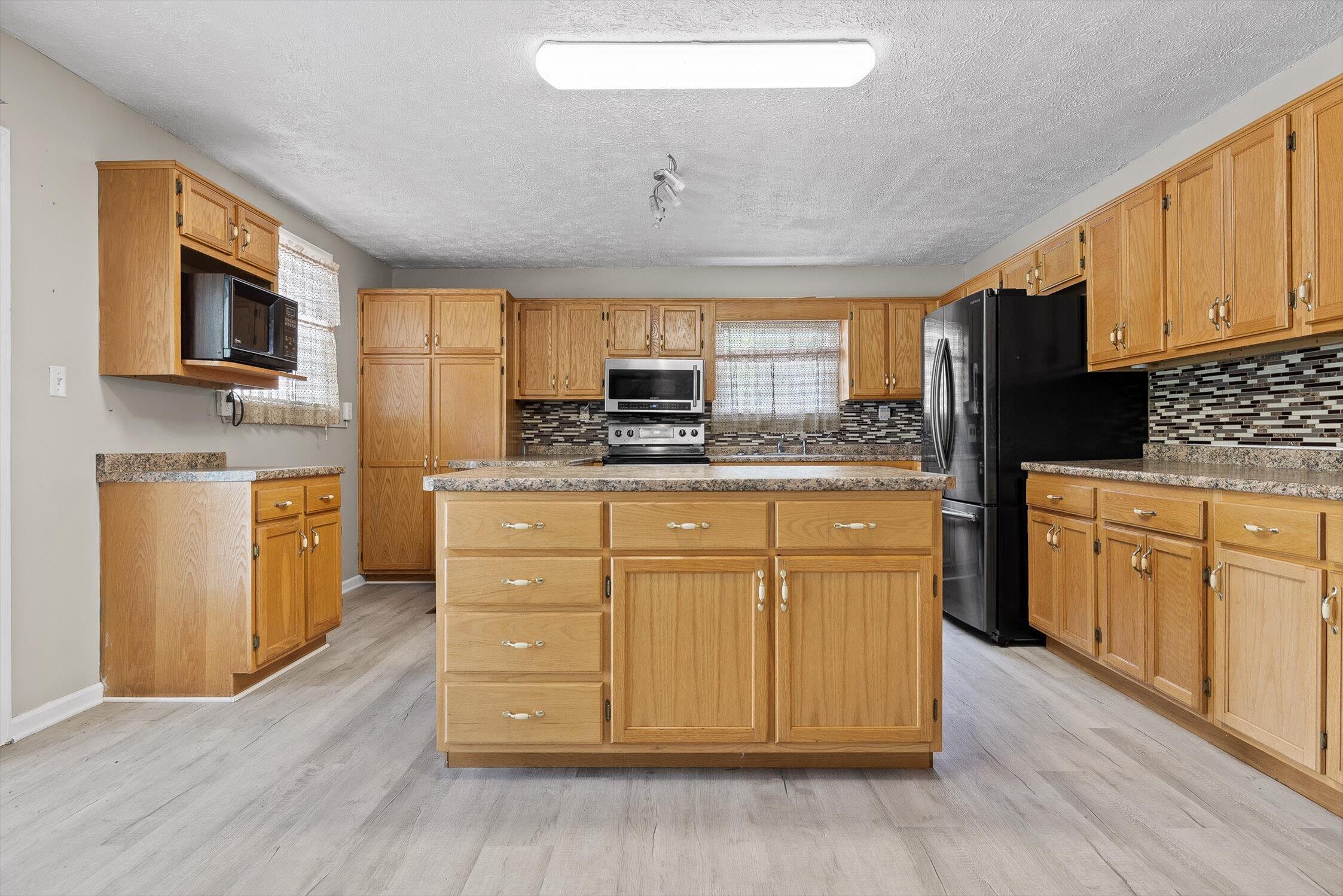 1445 N Main Street, Whitwell, Tennessee image 15