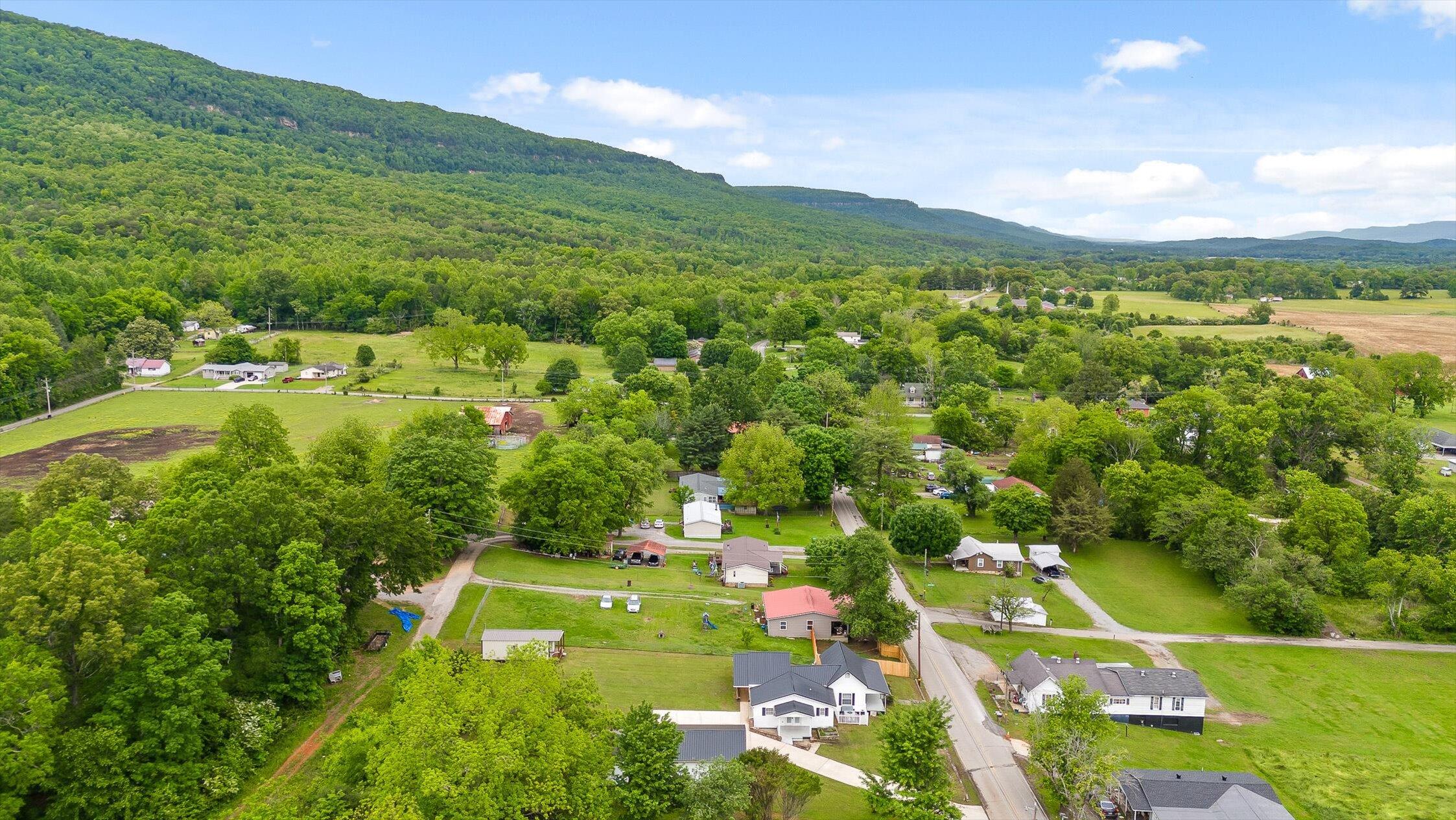 1445 N Main Street, Whitwell, Tennessee image 39