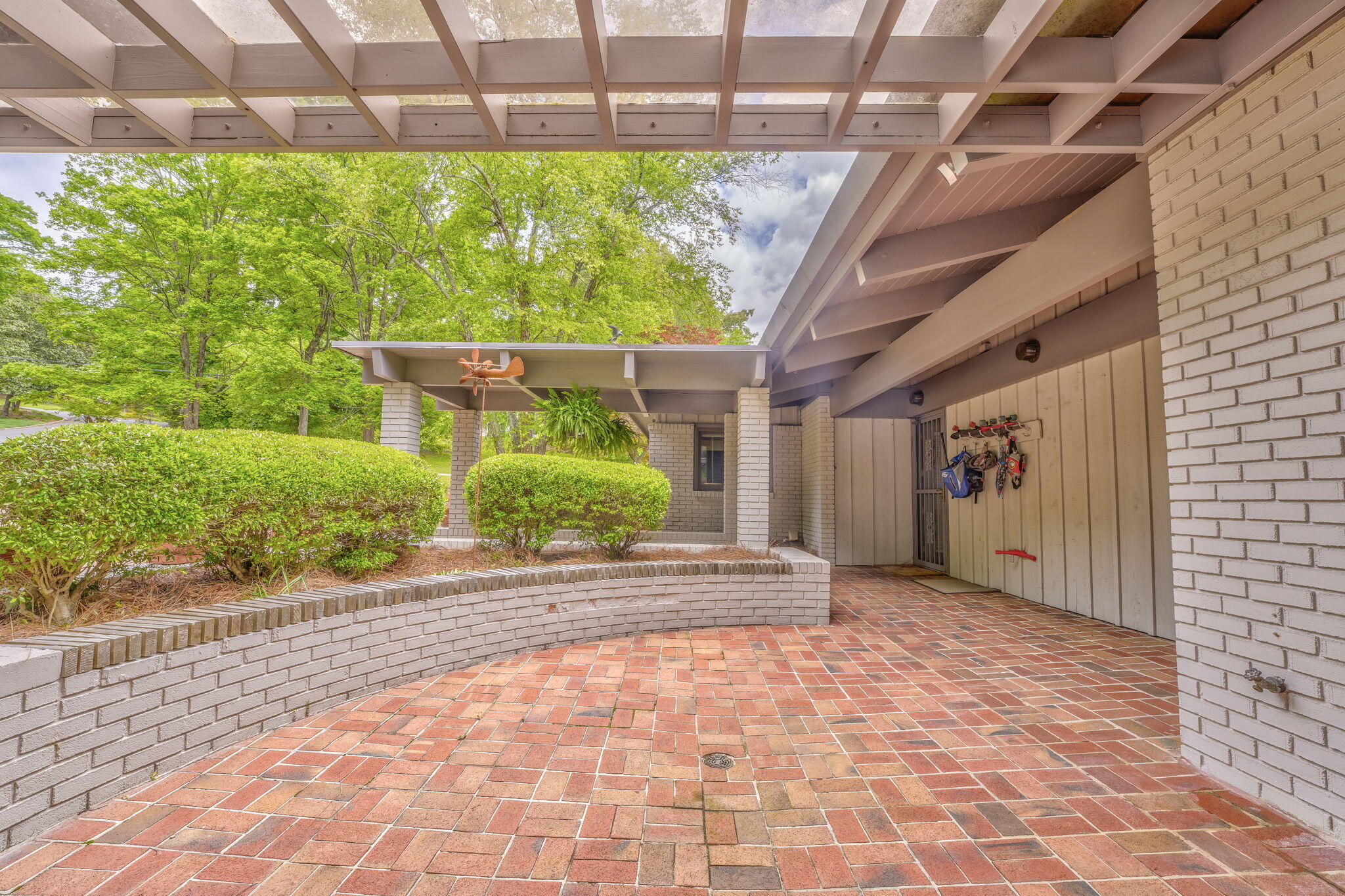 1301 W Morton Drive
