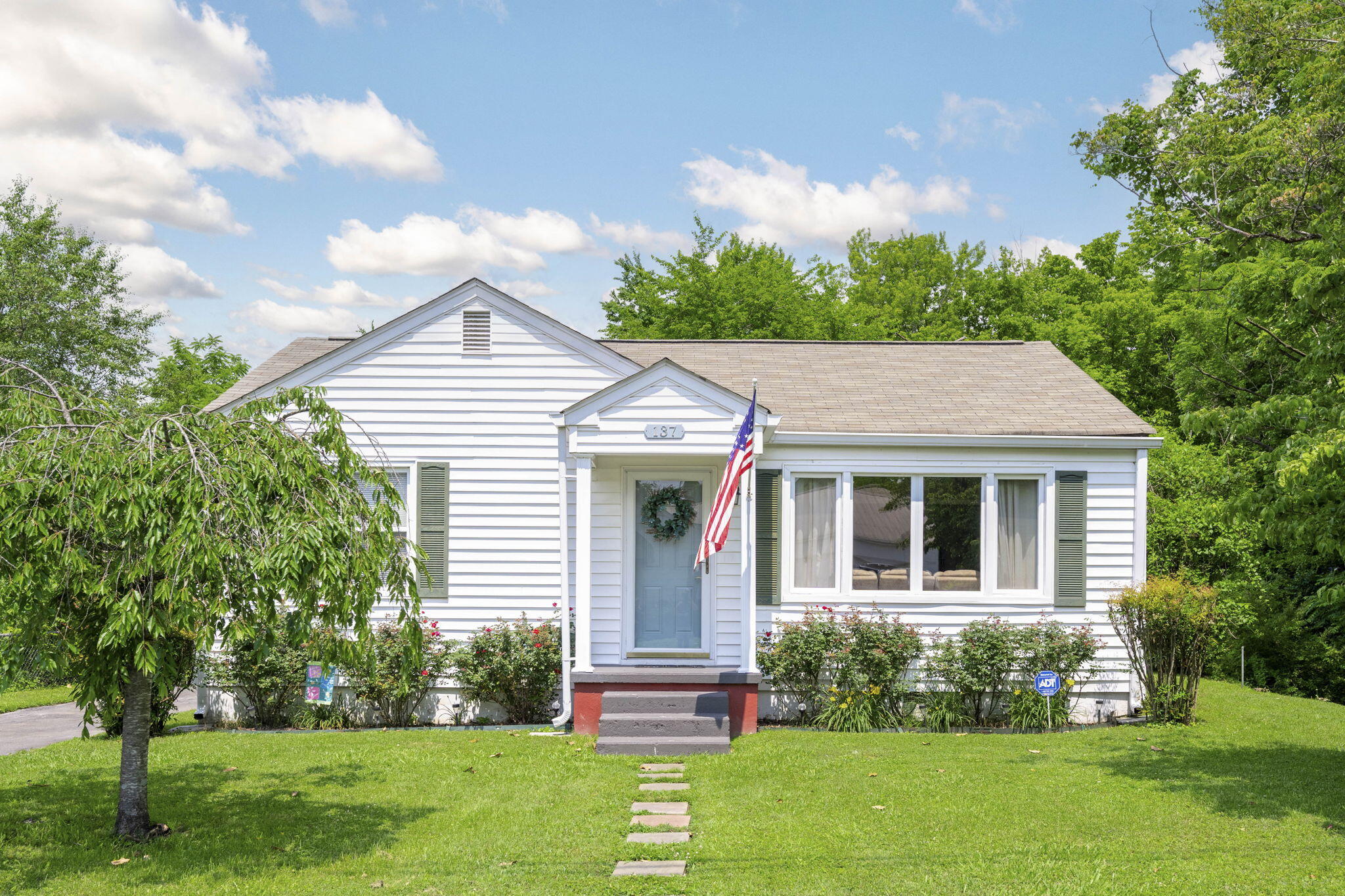 137 Hickory Street, Dayton, Tennessee image 1
