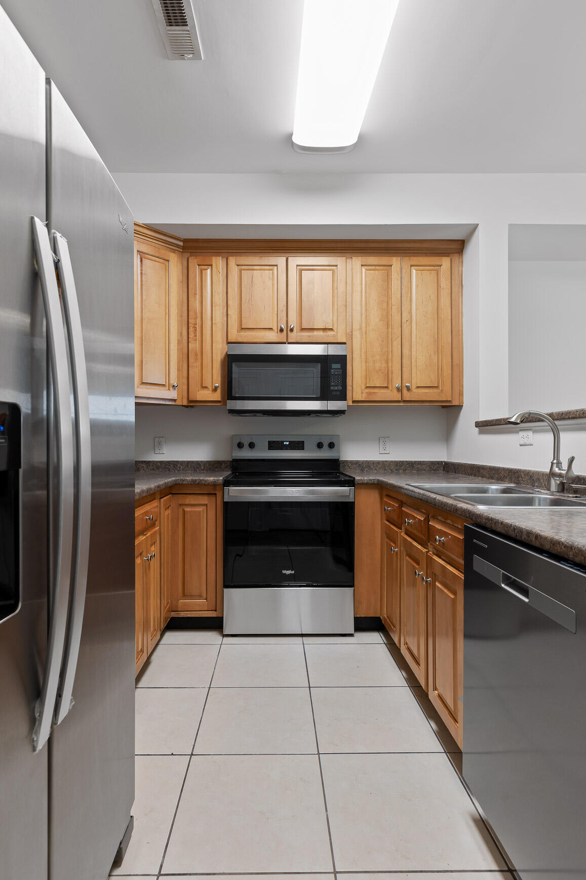 Chattanooga, Tennessee 37416, United States, 3 Bedrooms Bedrooms, ,2 BathroomsBathrooms,Residential,Active,18413