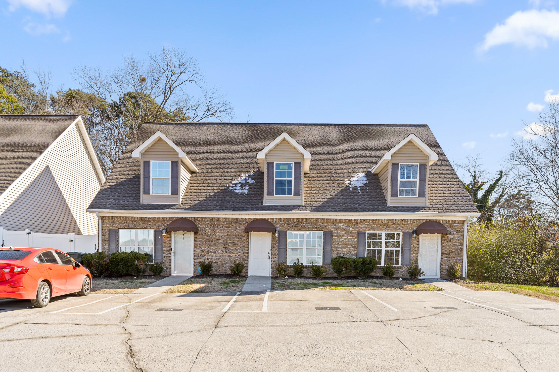 Chattanooga, Tennessee 37416, United States, 3 Bedrooms Bedrooms, ,2 BathroomsBathrooms,Residential,Active,18413