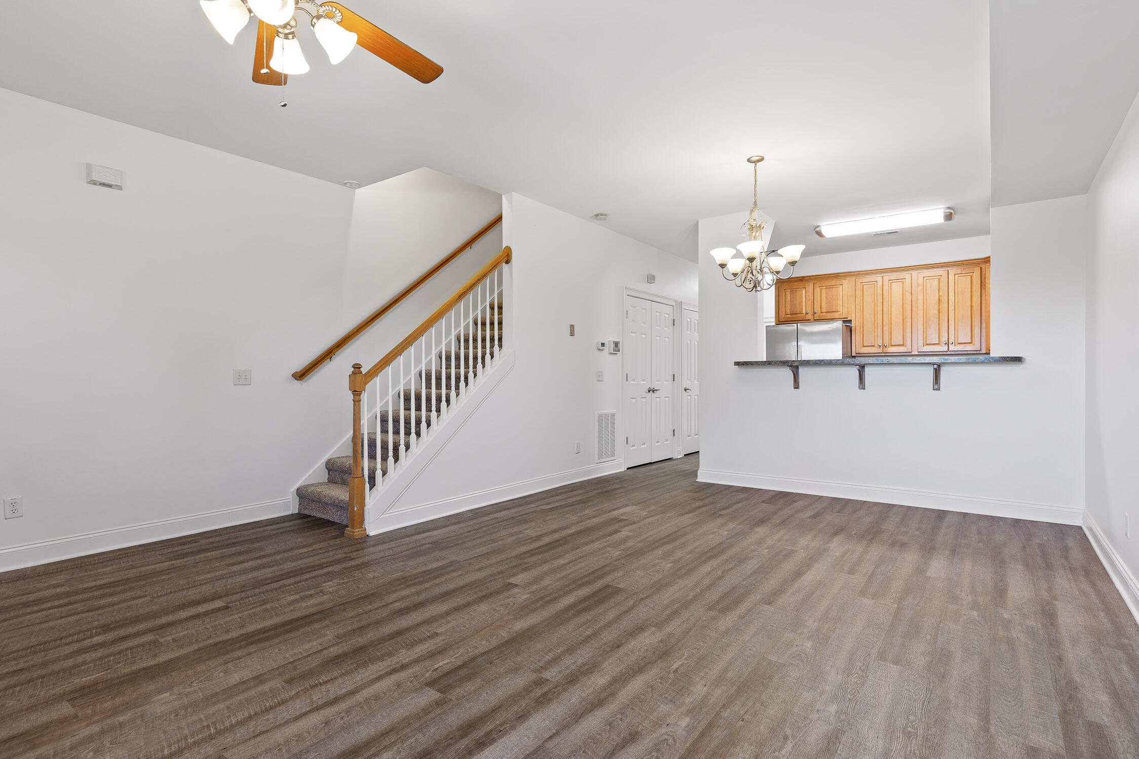 Chattanooga, Tennessee 37416, United States, 3 Bedrooms Bedrooms, ,2 BathroomsBathrooms,Residential,Active,18413