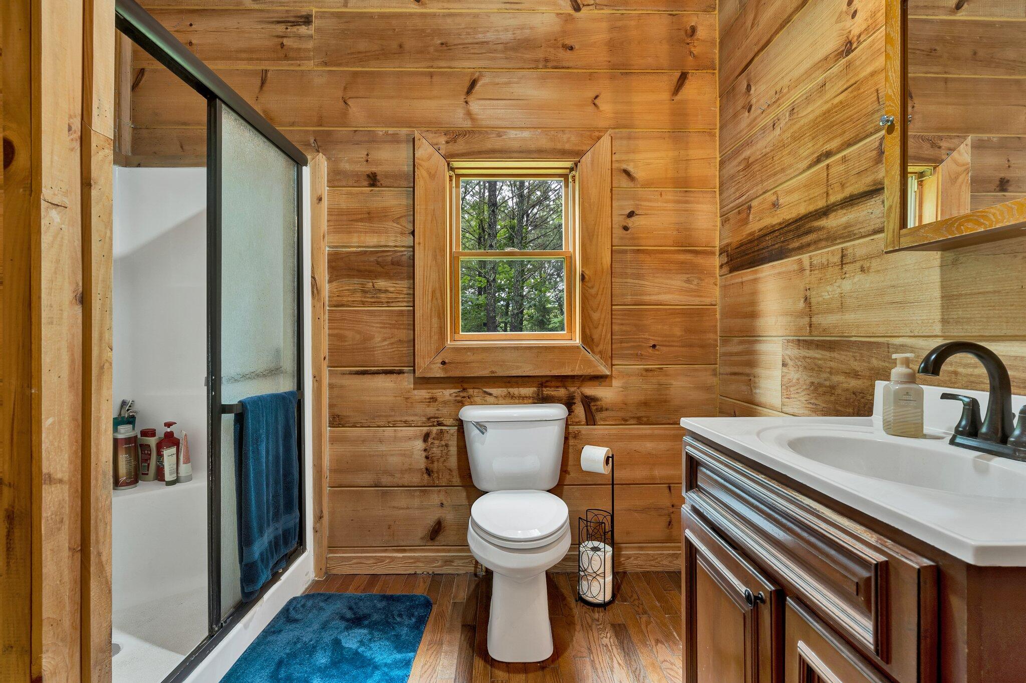 208 Charles Eaves Lane, Benton, Tennessee image 12