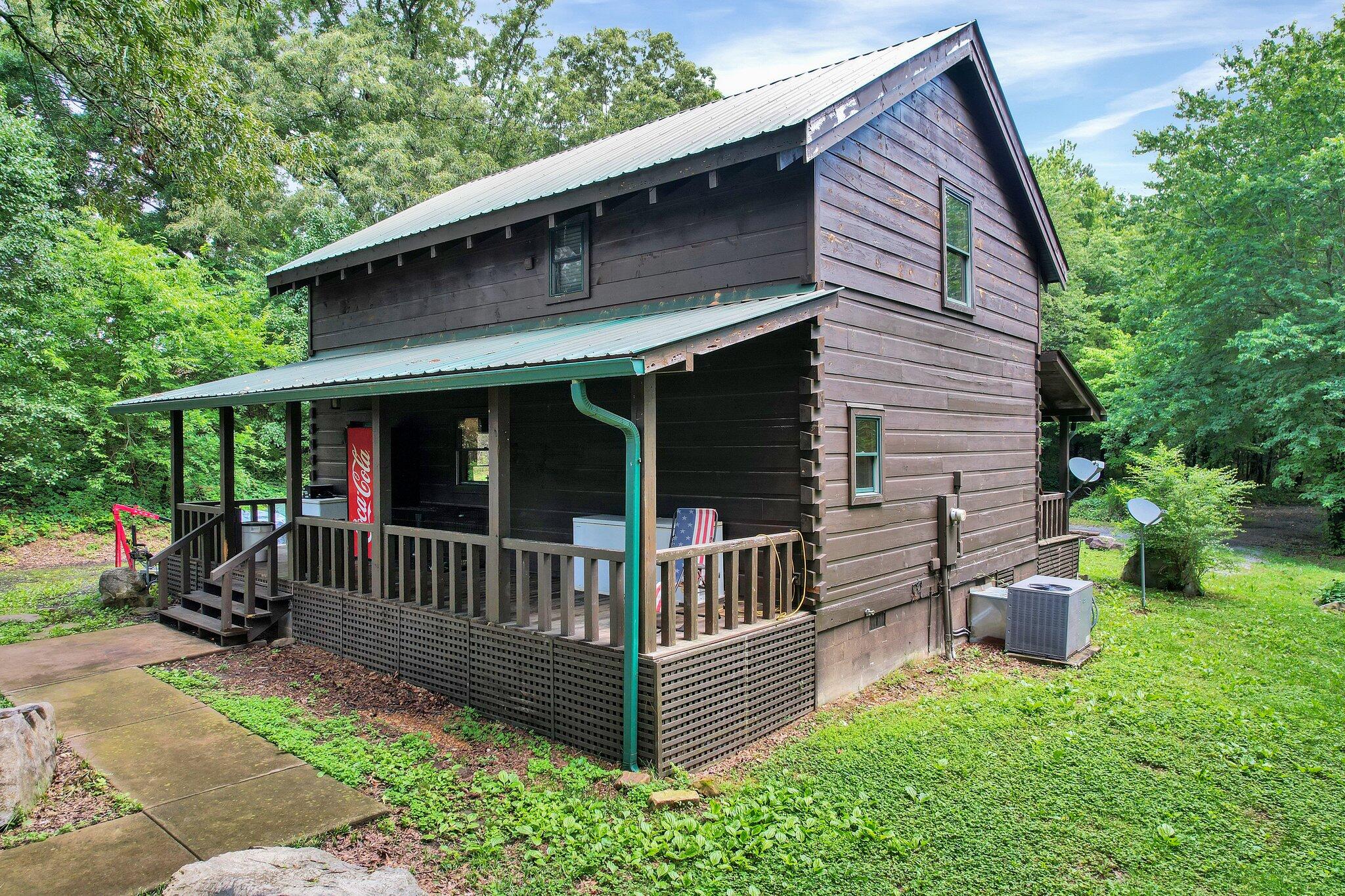 208 Charles Eaves Lane, Benton, Tennessee image 36