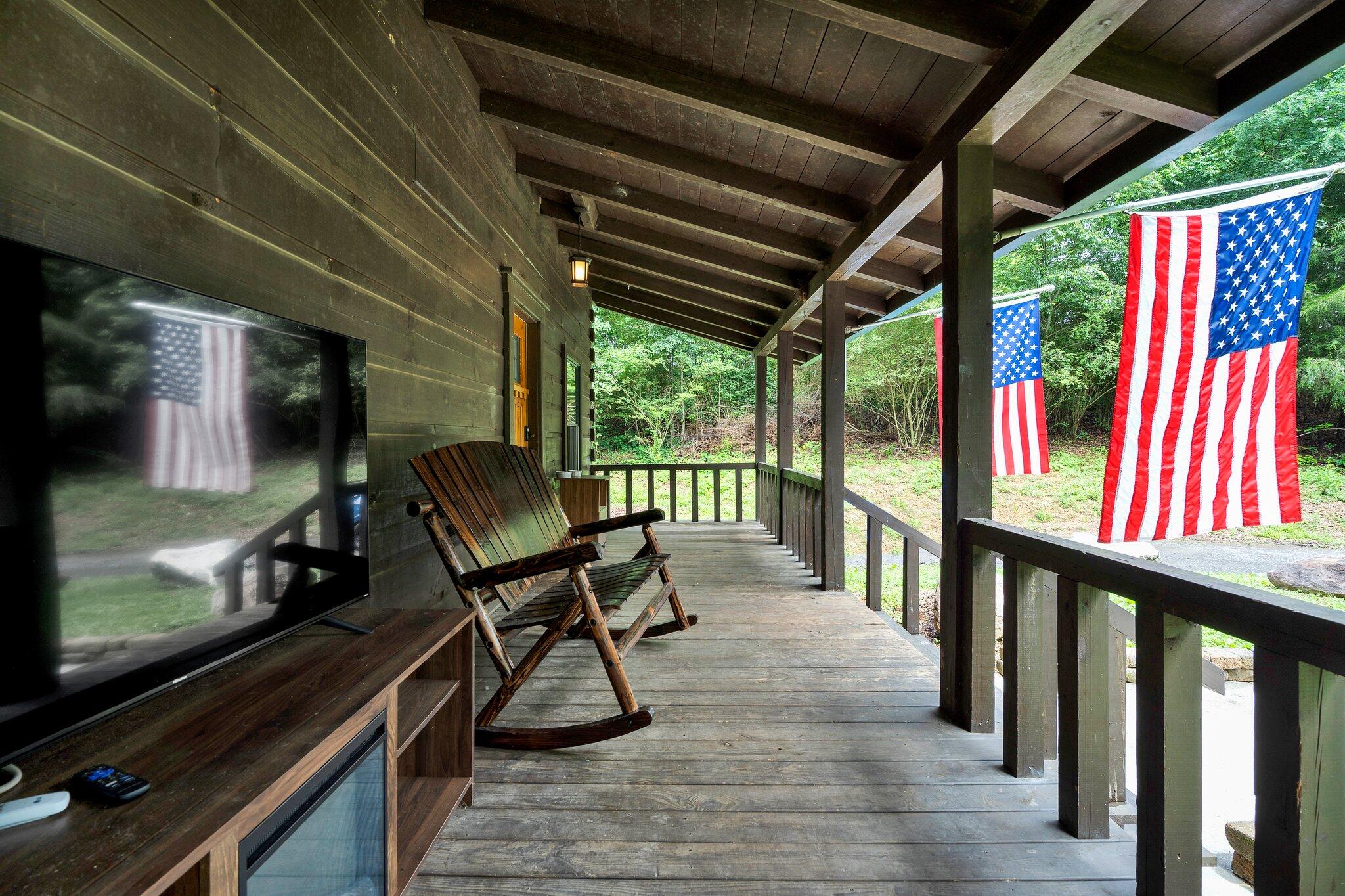 208 Charles Eaves Lane, Benton, Tennessee image 2