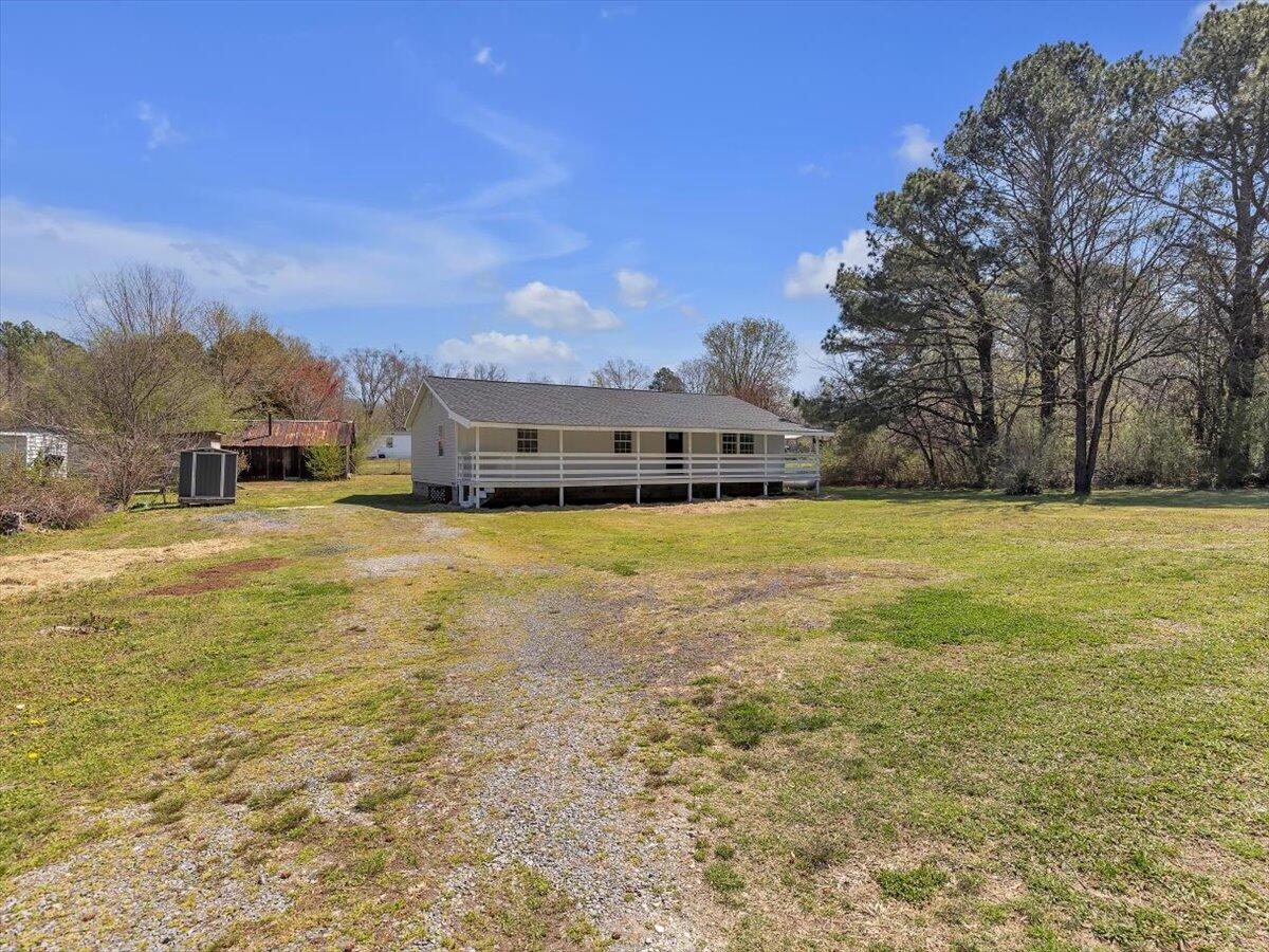 104 SE Riverview Drive, Dalton, Georgia image 4