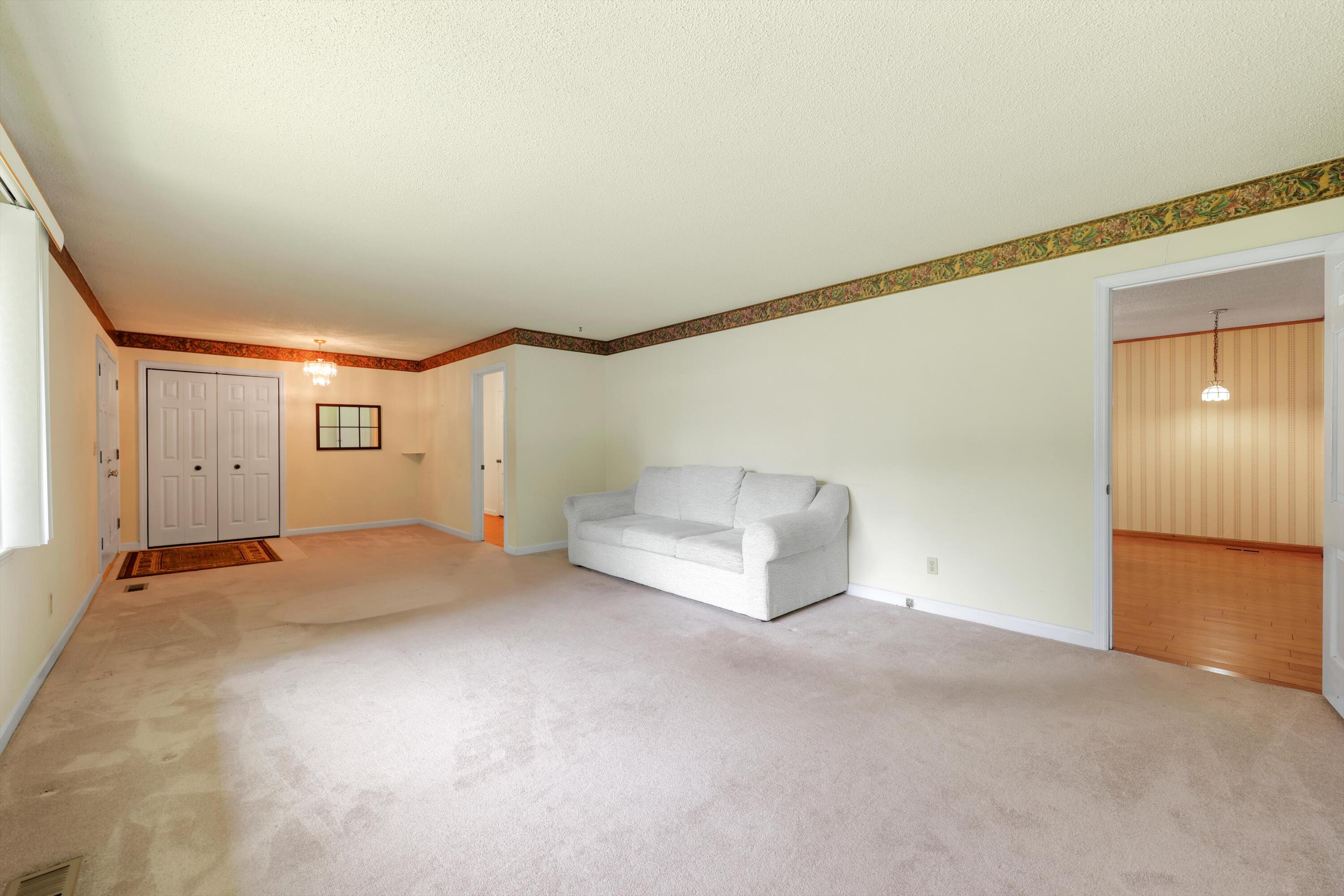 2608 Rocky Drive, Rocky Face, Georgia image 6