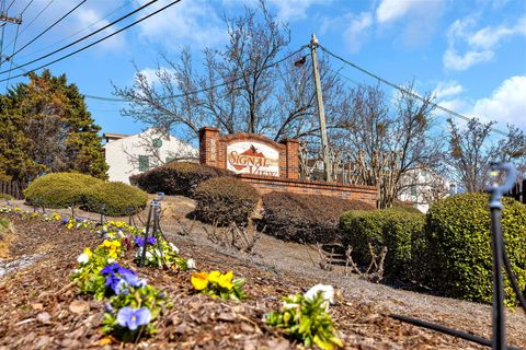 Tiny photo for 900 Mountain Creek Road, Chattanooga, TN 37405 (MLS # 1524576)