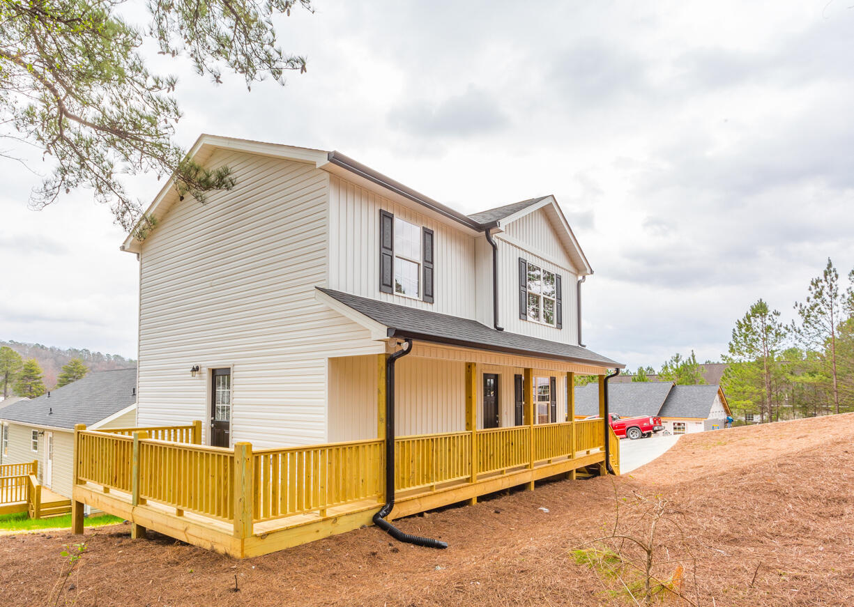 111 Roslyn Court, Dalton, Georgia image 3