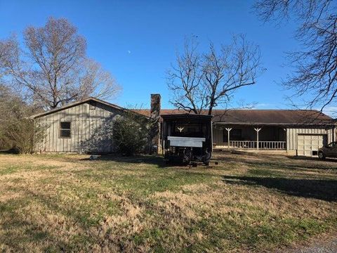 Photo of 311 County Road 730, Riceville, TN 37370 (MLS # 1526151)