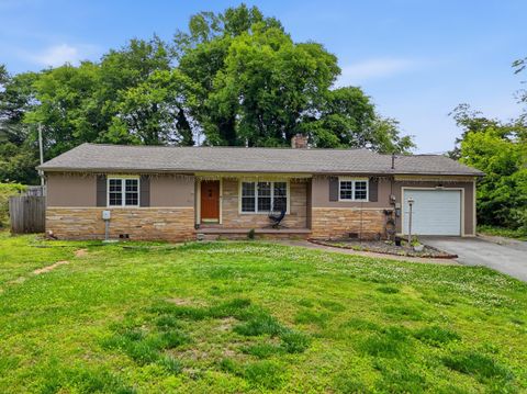 Photo of 807 Tennessee Avenue, Athens, TN 37303 (MLS # 1534713)